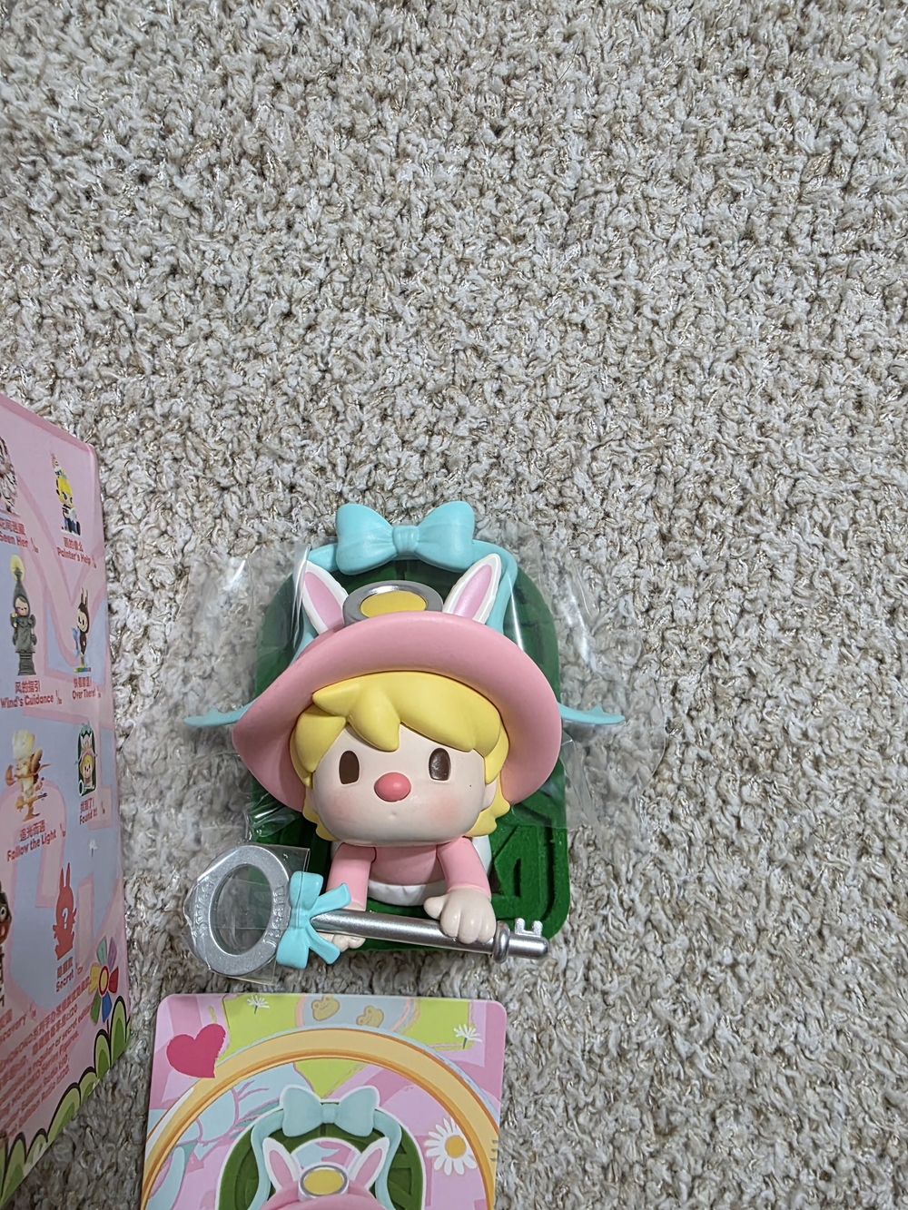 Finding Mokoko Sweet Bean Figure